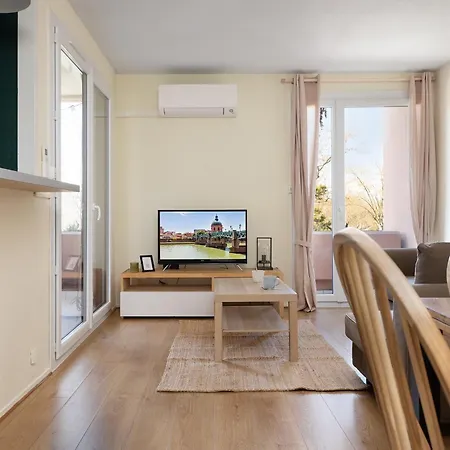 Апартаменты Climatise Canal Du Midi - - Parking Prive - 10 Min Jardin Des Plantes